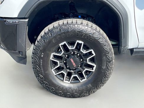 Used 2024 GMC Sierra 2500 AT4X w/ Snow Plow Prep/Camper Package image 33