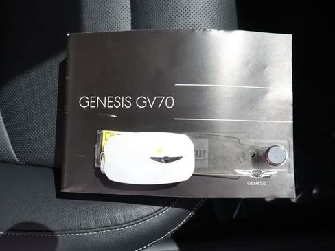 Used 2026 Genesis GV70 2.5T AWD/4WD image 53