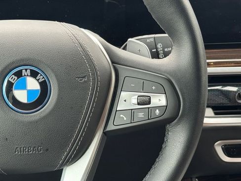 Certified 2024 BMW X5 xDrive50e w/ Premium Package image 23