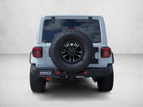 Used 2025 Jeep Wrangler Unlimited Rubicon image 7
