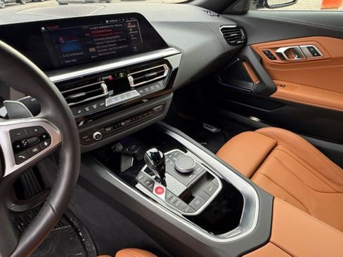 Used 2023 BMW Z4 sDrive30i w/ Shadowloine Package image 13