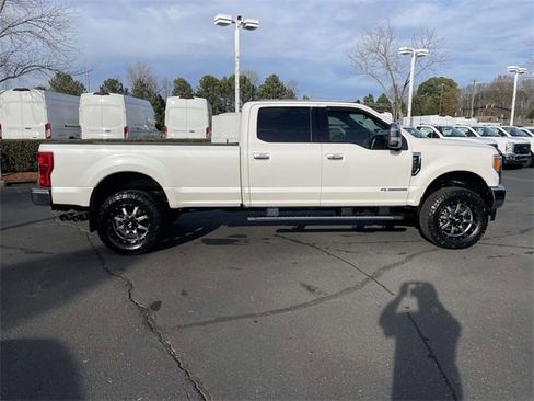 Used 2019 Ford F350 Lariat w/ Lariat Ultimate Package image 36