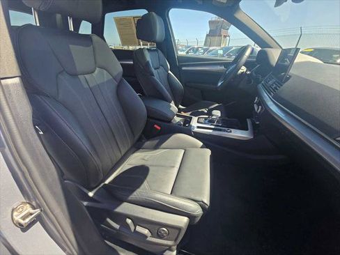 Used 2025 Audi Q5 2.0T Premium w/ Convenience Plus Package AWD/4WD image 10