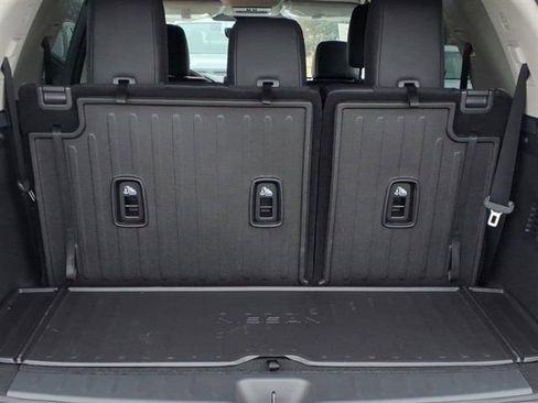 New 2026 Nissan Pathfinder Platinum image 31