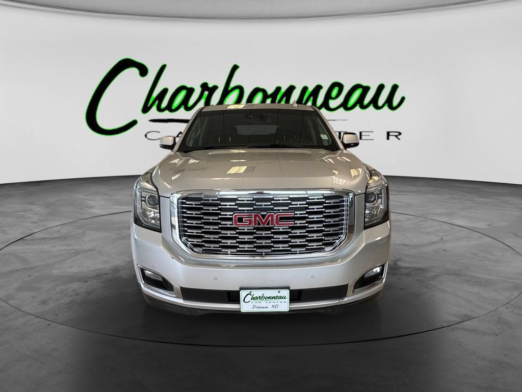 Used 2018 GMC Yukon XL Denali w/ Open Road Package AWD/4WD image 8