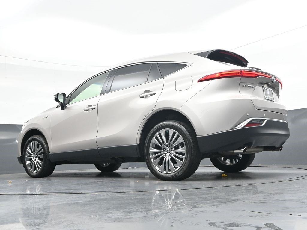 Used 2021 Toyota Venza XLE w/ Softex Package AWD/4WD image 33
