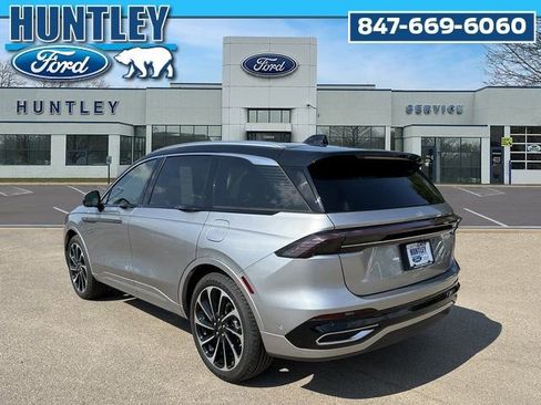 Used 2024 Lincoln Nautilus Black Label image 6