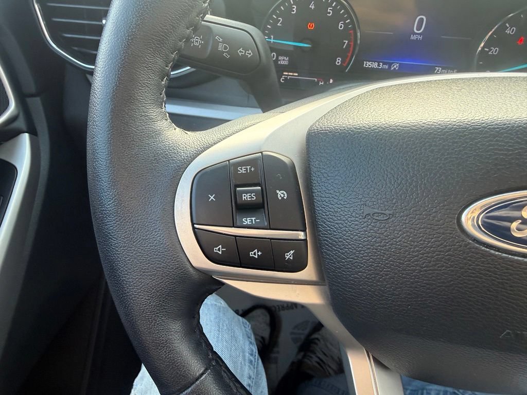 Used 2024 Ford Explorer XLT w/ Equipment Group 202A AWD/4WD image 16