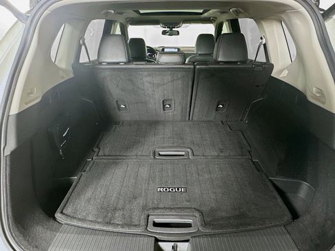 Used 2021 Nissan Rogue Platinum image 29