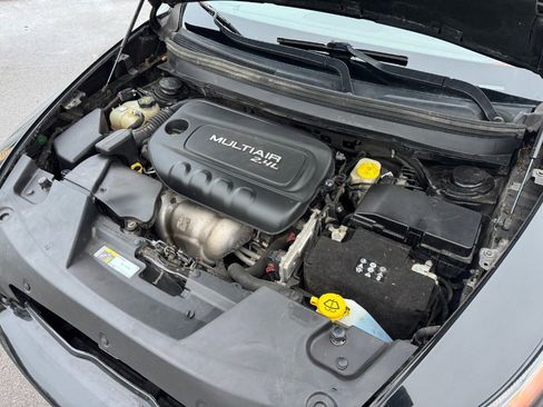 Used 2017 Jeep Cherokee Latitude image 22