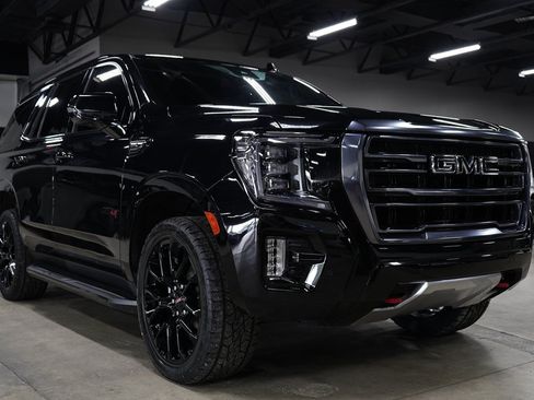 Used 2023 GMC Yukon AT4 AWD/4WD image 57