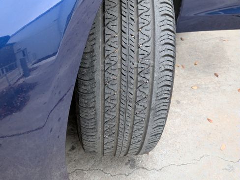 Used 2023 Tesla Model 3 Standard Range image 12