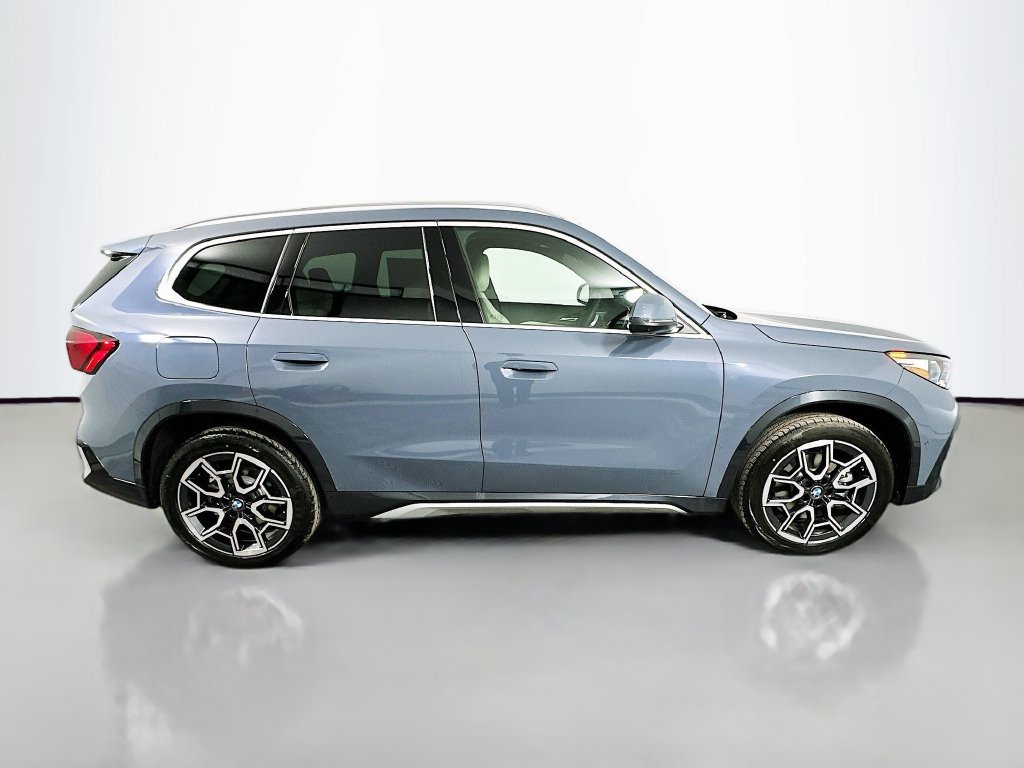 Used 2026 BMW X1 xDrive28i w/ Technology Package AWD/4WD image 4