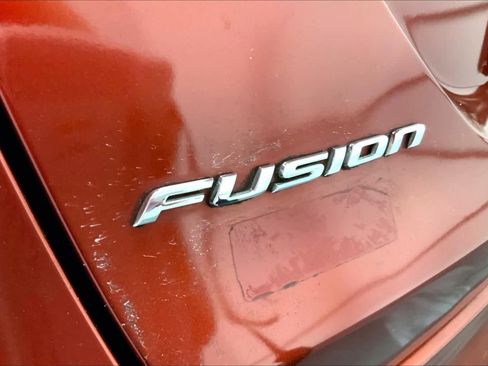 Used 2014 Ford Fusion SE w/ Equipment Group 202A image 26