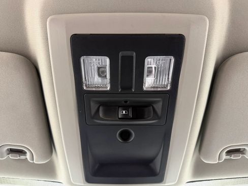 Used 2018 RAM 2500 Big Horn w/ Sport Appearance Group image 26