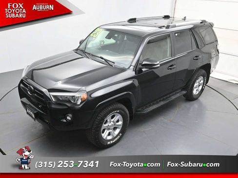 Used 2023 Toyota 4Runner SR5 Premium w/ Moonroof Package AWD/4WD image 32