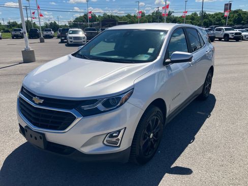 Used 2021 Chevrolet Equinox LT AWD/4WD image 3