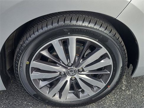 Used 2015 Honda Fit EX-L image 10