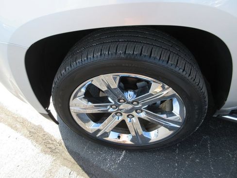 Used 2015 GMC Yukon Denali AWD/4WD image 14