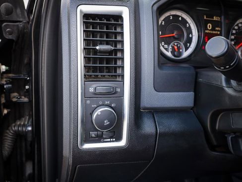 Used 2014 RAM 2500 Big Horn image 19