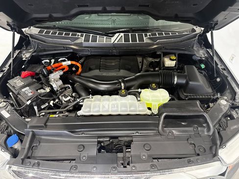 Used 2021 Ford F150 XLT w/ XTR Package image 11