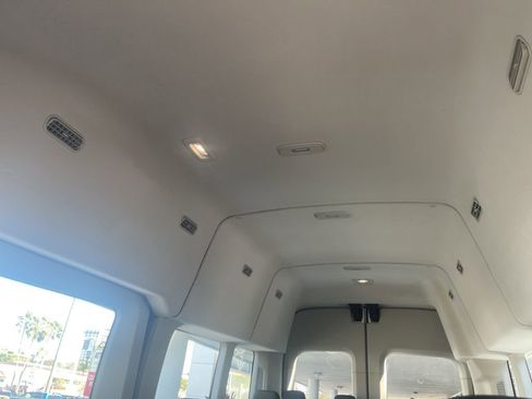 Used 2021 Ford Transit 350 XLT image 11