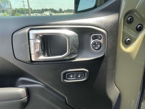 New 2025 Jeep Wrangler Unlimited Sport AWD/4WD image 24