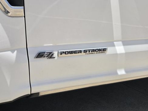 Used 2022 Ford F250 Platinum AWD/4WD image 12