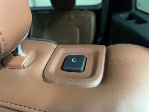 New 2026 Lincoln Aviator Reserve image 31