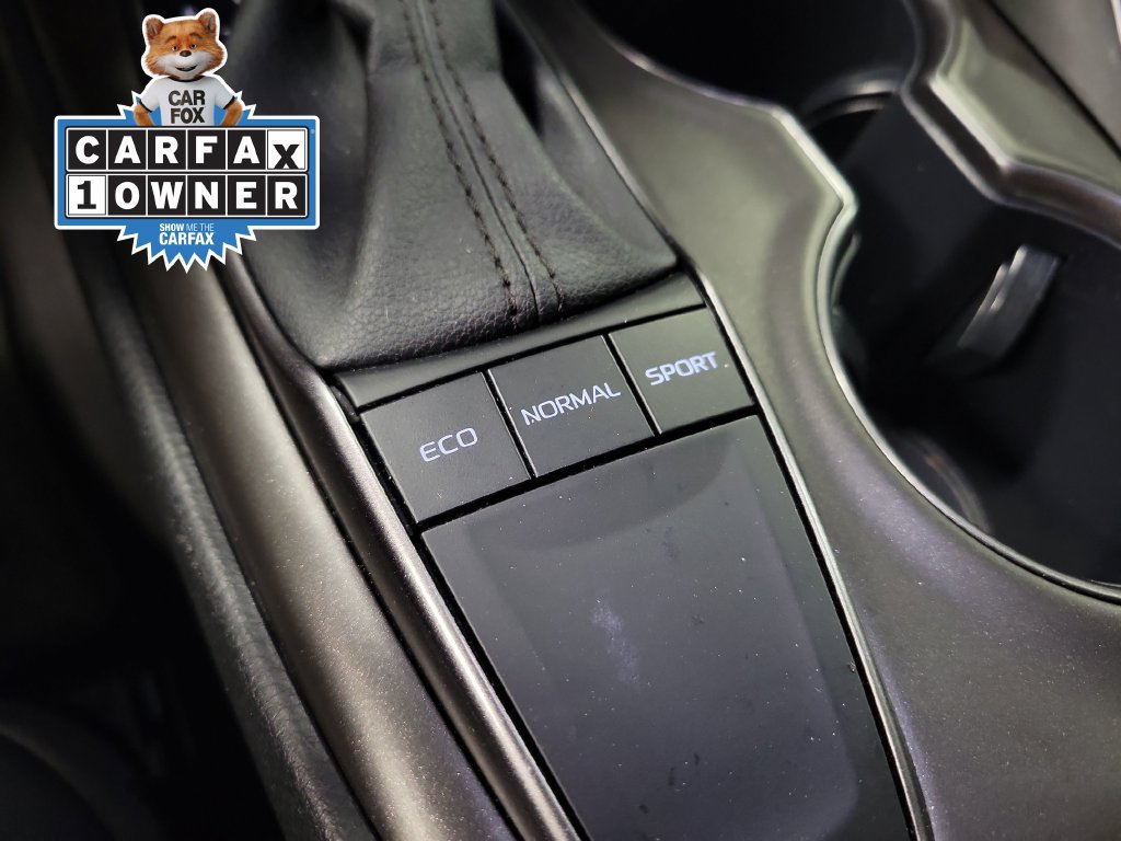 Used 2024 Toyota Camry SE w/ Convenience Package FWD image 19