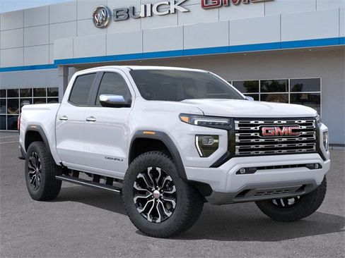 New 2026 GMC Canyon Denali image 7
