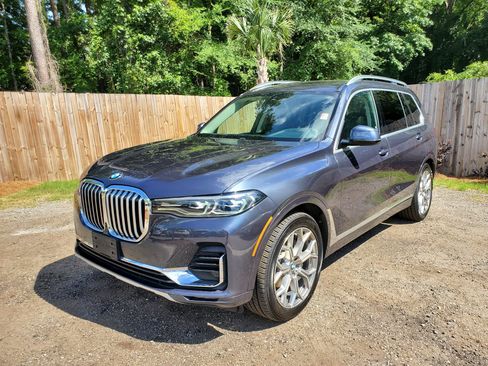 Used 2020 BMW X7 xDrive40i w/ Cold Weather Package AWD/4WD image 3