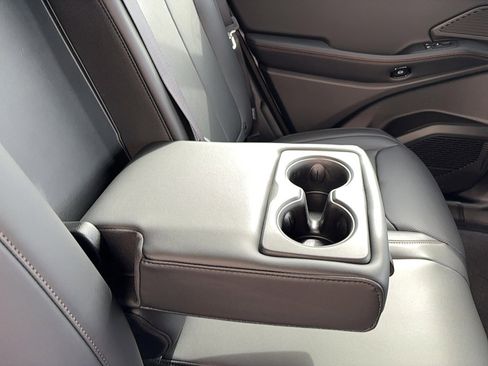 New 2026 Jeep Cherokee Limited image 9