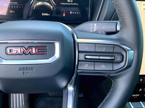 Used 2026 GMC Terrain Elevation image 24
