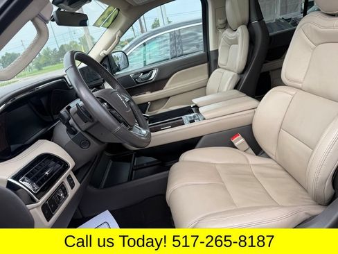 Used 2023 Lincoln Navigator Reserve AWD/4WD image 20