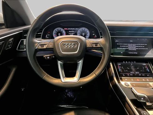 Certified 2023 Audi Q8 Premium w/ Convenience Package AWD/4WD image 6
