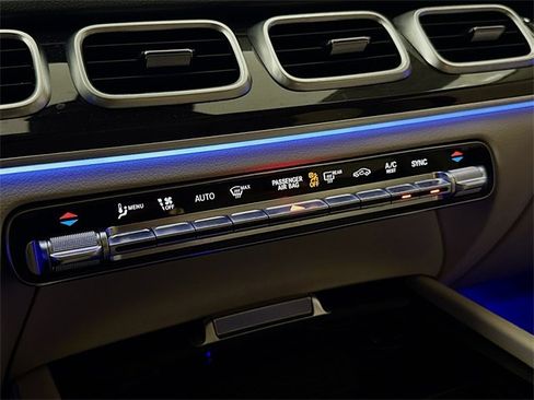 Used 2023 Mercedes-Benz GLE 450 4MATIC image 18