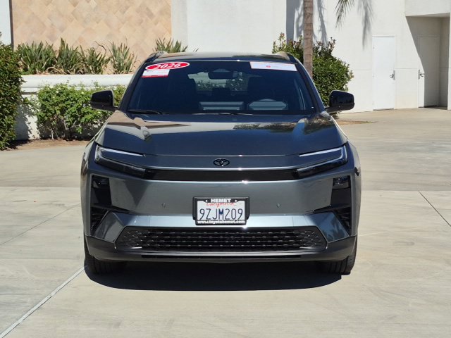 Used 2026 Toyota C-HR AWD/4WD image 2