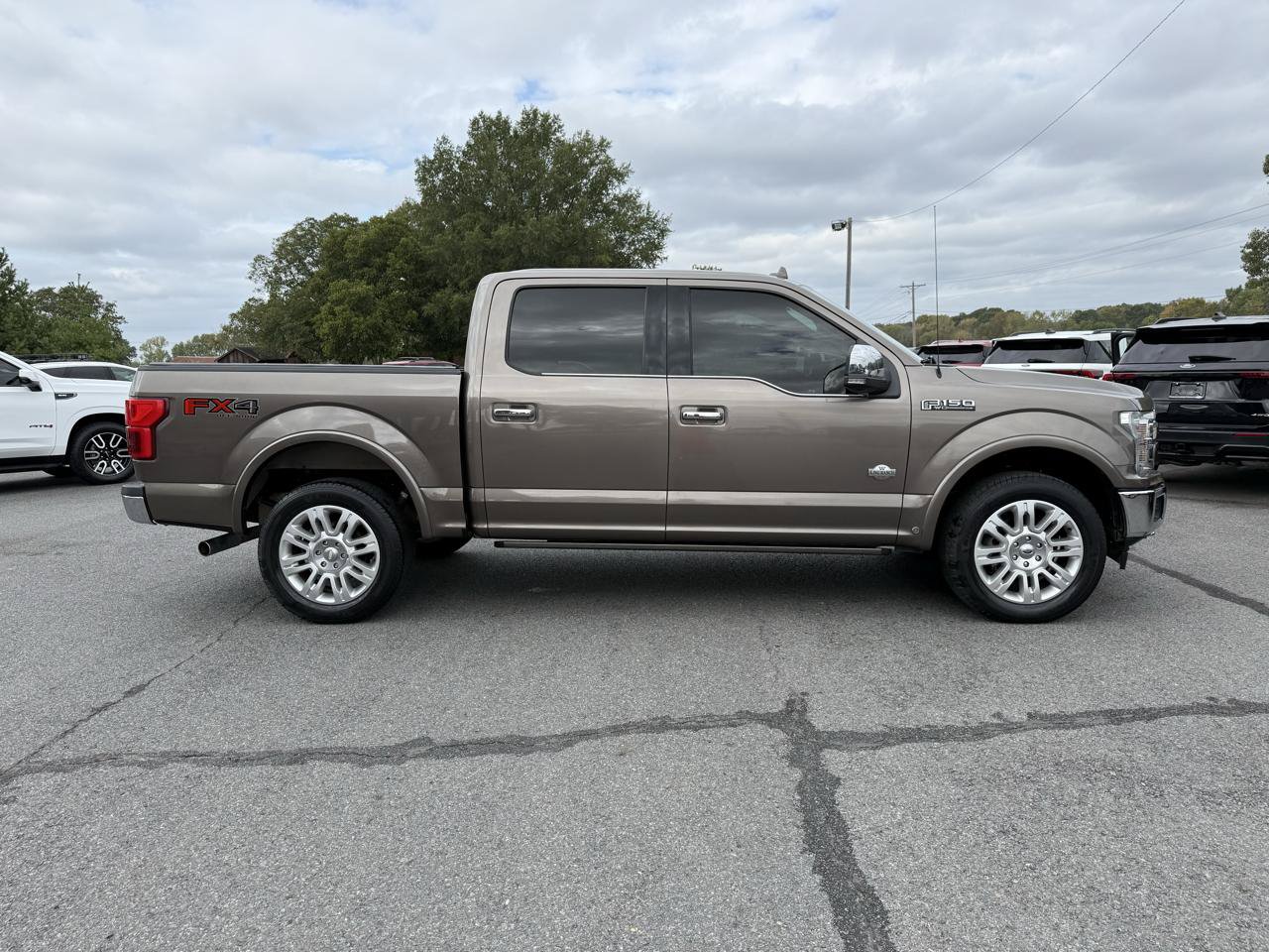 Used 2019 Ford F150 King Ranch w/ Equipment Group 601A Luxury AWD/4WD image 8