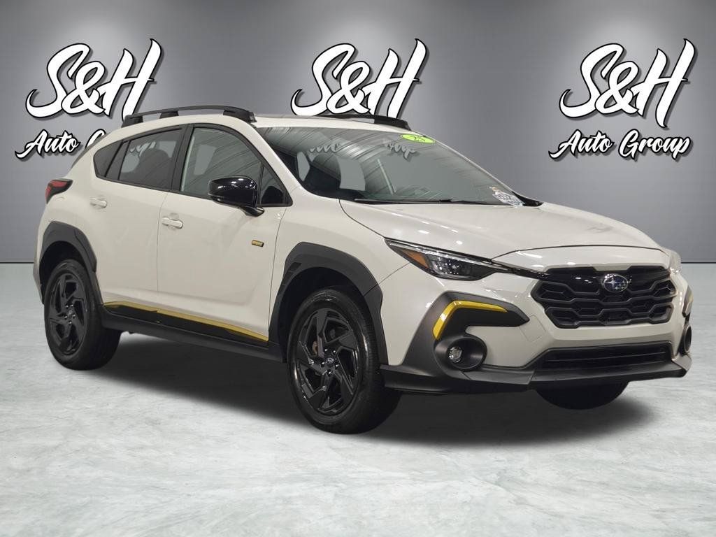 Used 2025 Subaru Crosstrek 2.5i Sport AWD/4WD image 2