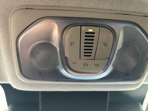 Used 2025 RAM ProMaster 2500 w/ Convenience Group FWD image 49