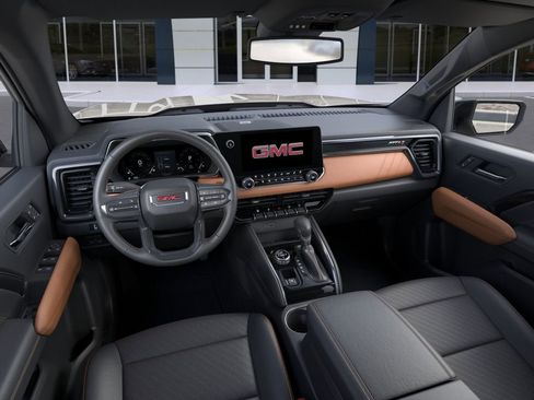 New 2026 GMC Canyon AT4 w/ Technology Plus Package AWD/4WD image 15