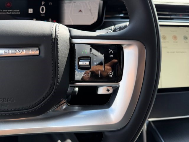 New 2026 Land Rover Range Rover Long Wheelbase SE AWD/4WD image 23