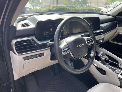 Used 2023 Kia Telluride S FWD image 18