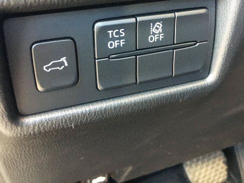 Used 2020 MAZDA CX-5 Touring FWD image 21