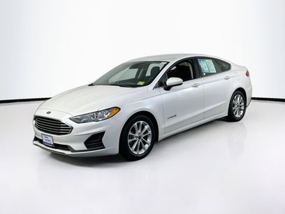 Used 2019 Ford Fusion SE