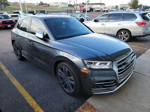Used 2018 Audi SQ5 Prestige w/ Prestige Package AWD/4WD image 2
