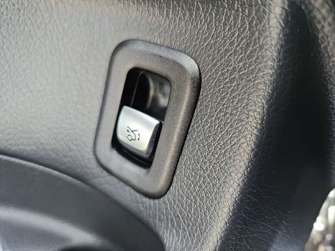 Used 2022 Mercedes-Benz GLC 300 image 34