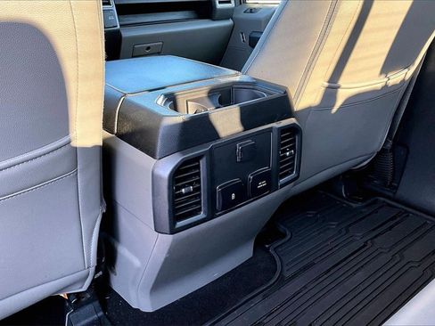 Used 2019 Ford F150 XLT w/ Equipment Group 302A Luxury image 10