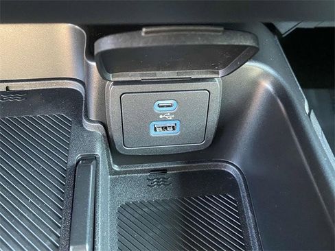 New 2025 Ford Bronco 4-Door image 37